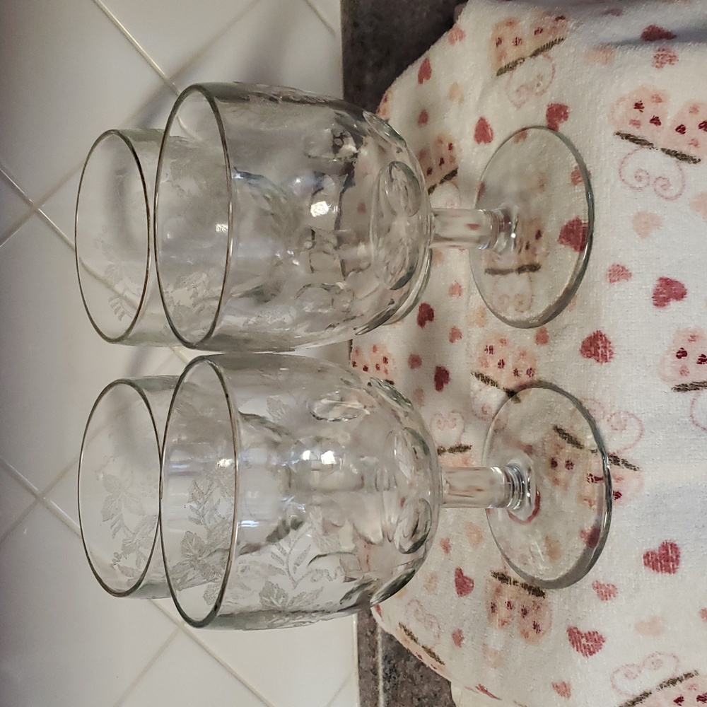 4 Bartlett Collins Clear Glass Water/Wine Goblets W Etch Grape Leaf Thumbprint